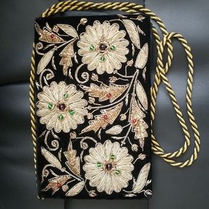 VTG Evening Crossbody